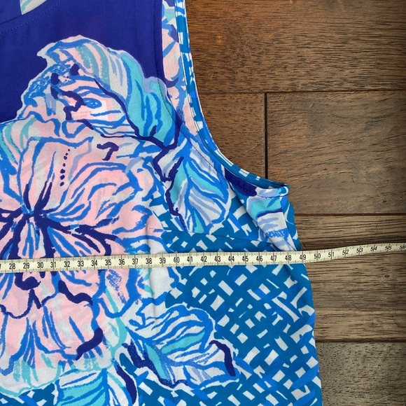 Lilly Pulitzer Iona top NWT size medium - Picture 15 of 15
